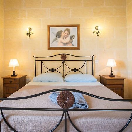 Sunset - Holiday Farmhouse With Large Private Pool In Island Of Gozo Nadur Exterior foto