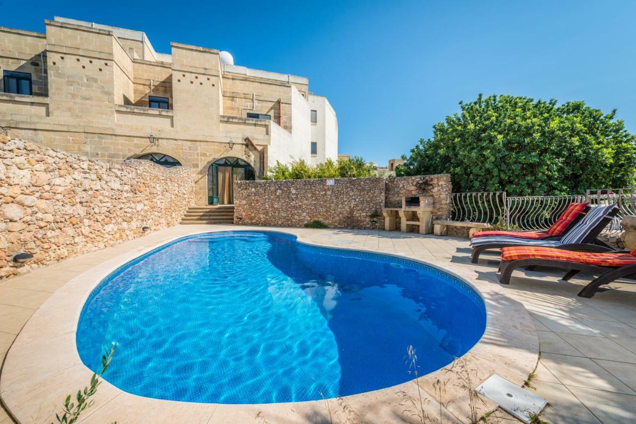 Sunset - Holiday Farmhouse With Large Private Pool In Island Of Gozo Nadur Exterior foto