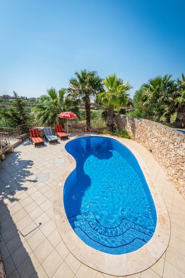 Sunset - Holiday Farmhouse With Large Private Pool In Island Of Gozo Nadur Exterior foto