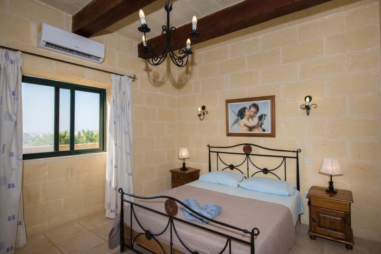 Sunset - Holiday Farmhouse With Large Private Pool In Island Of Gozo Nadur Exterior foto